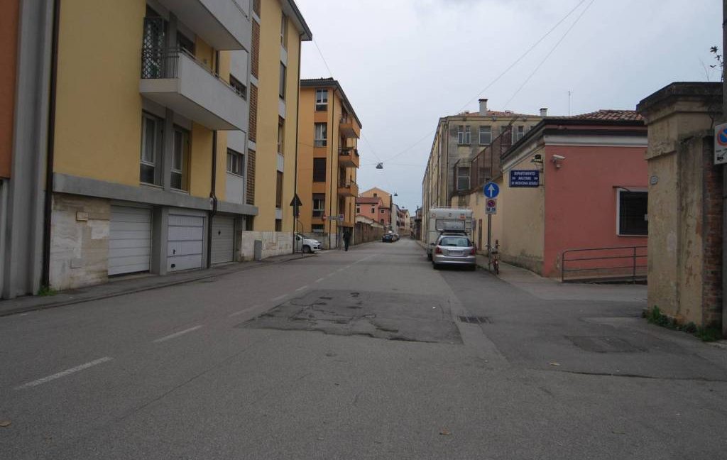 1976-GARAGE-PADOVA-1