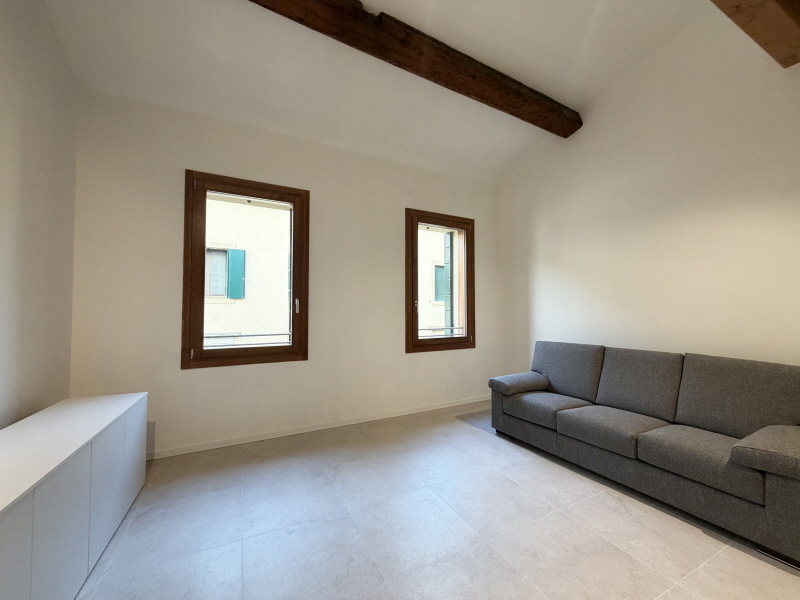 2028-APPARTAMENTO-PADOVA-3