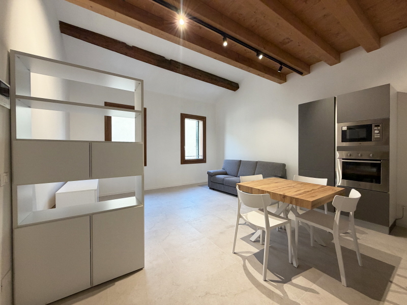 2028-APPARTAMENTO-PADOVA-1
