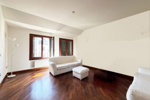 2027-APPARTAMENTO-PADOVA-2