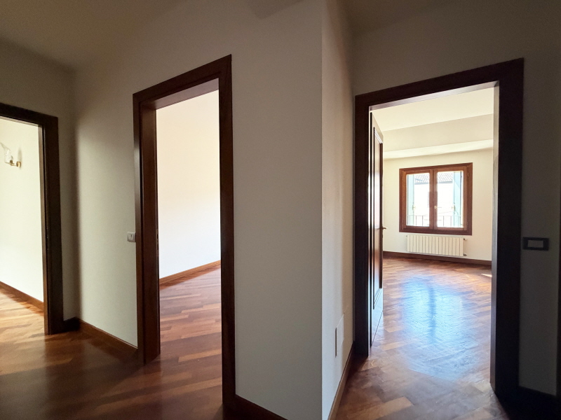 2027-APPARTAMENTO-PADOVA-5