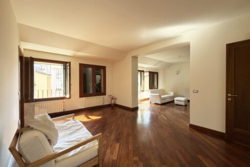 2027-APPARTAMENTO-PADOVA-1