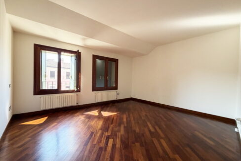 2027-APPARTAMENTO-PADOVA-6